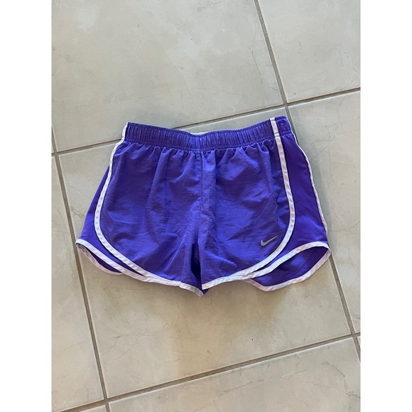 Women's purple Nike athletic shorts small - Picture 1 of 3